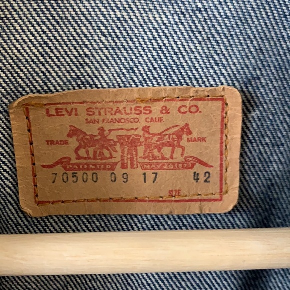 Vintage Men’s Levi’s Jacket - Picture 7 of 15